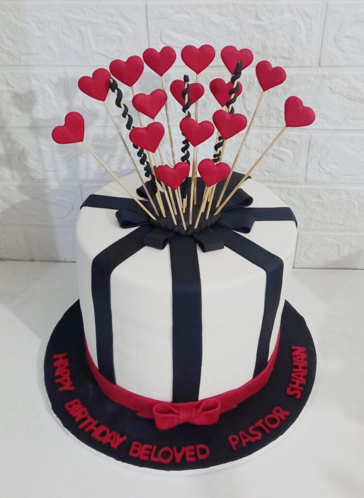 Cakes-for-Couples (2)