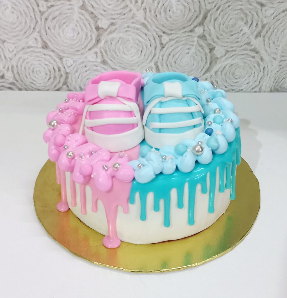 Cakes-for-twins (1)