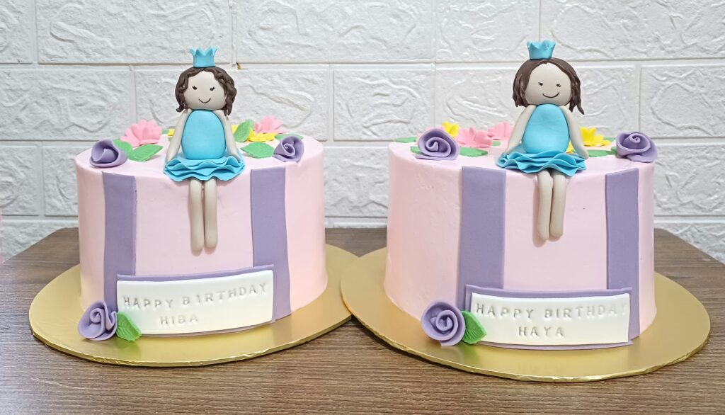 Cakes-for-twins (11)