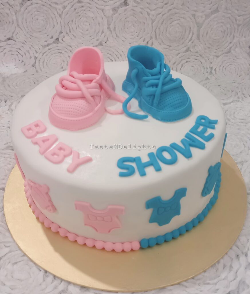 Cakes-for-twins (21)