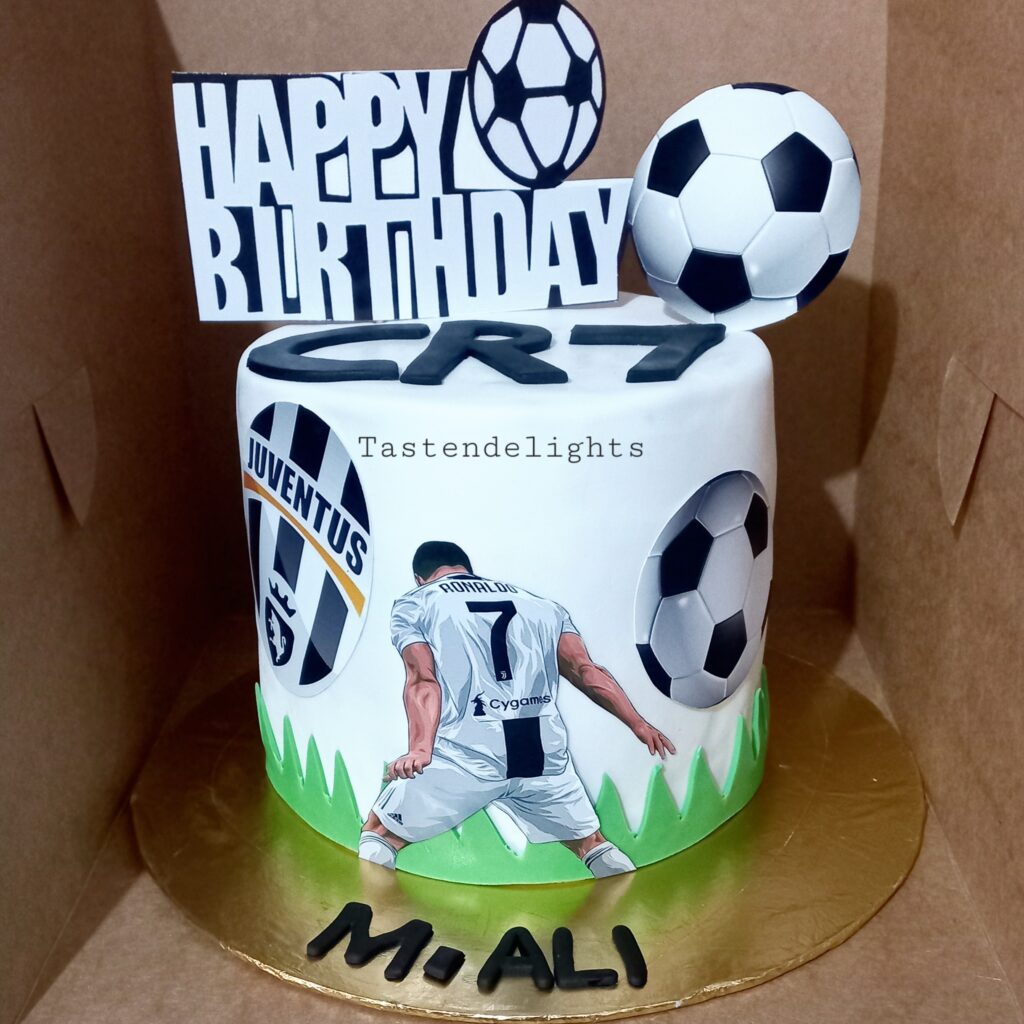 Football-cakes (25)