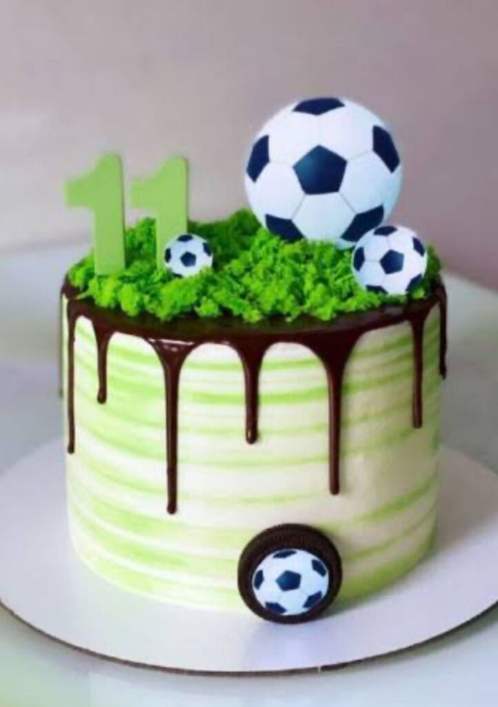 Football-cakes (27)