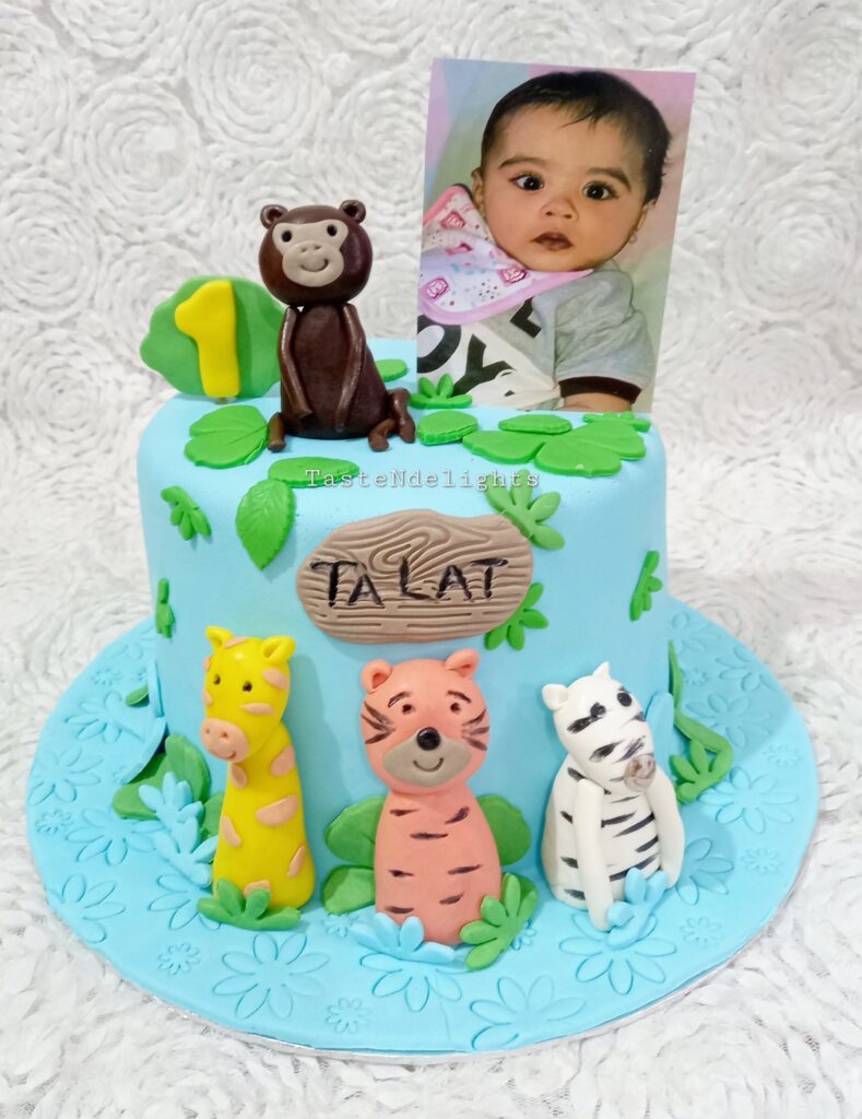Jungle-Safari-Cakes (7)