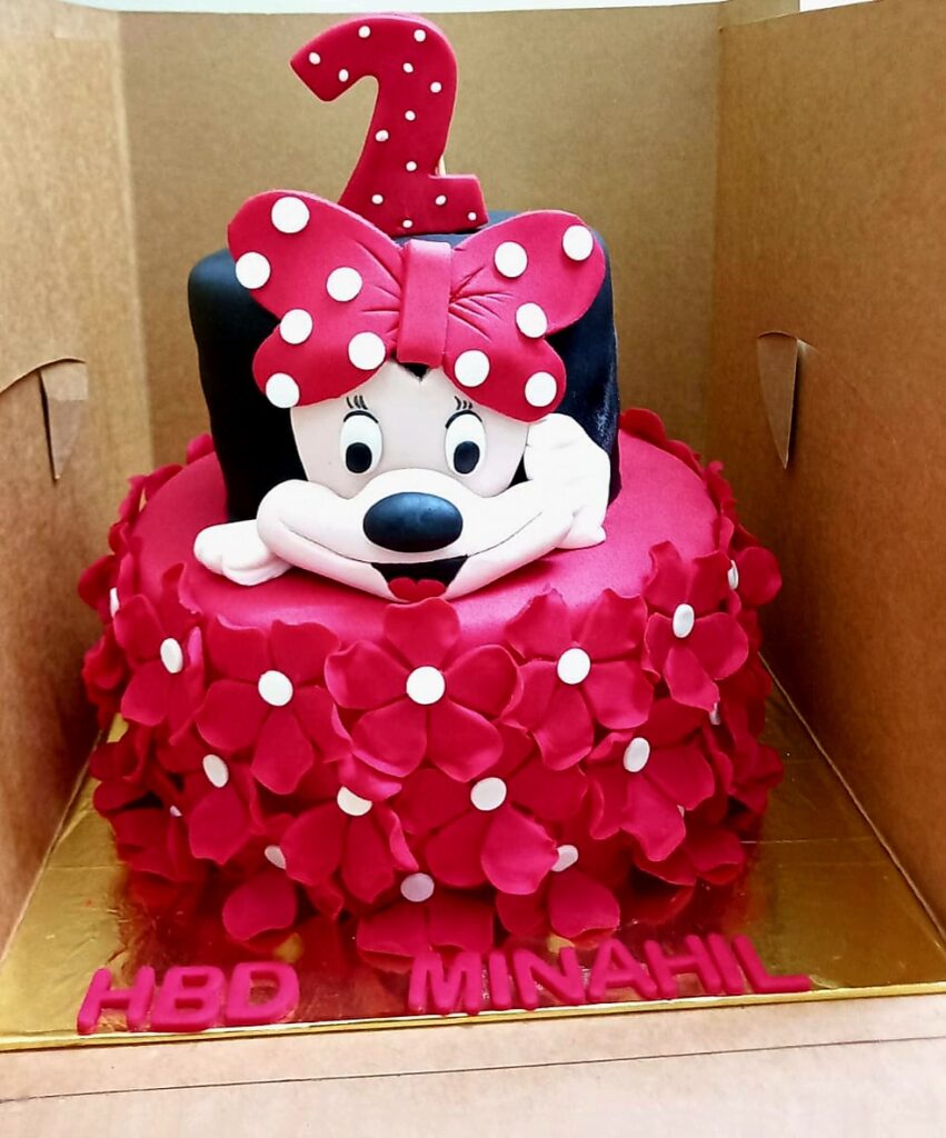 Mini-Mouse-Cakes (10)