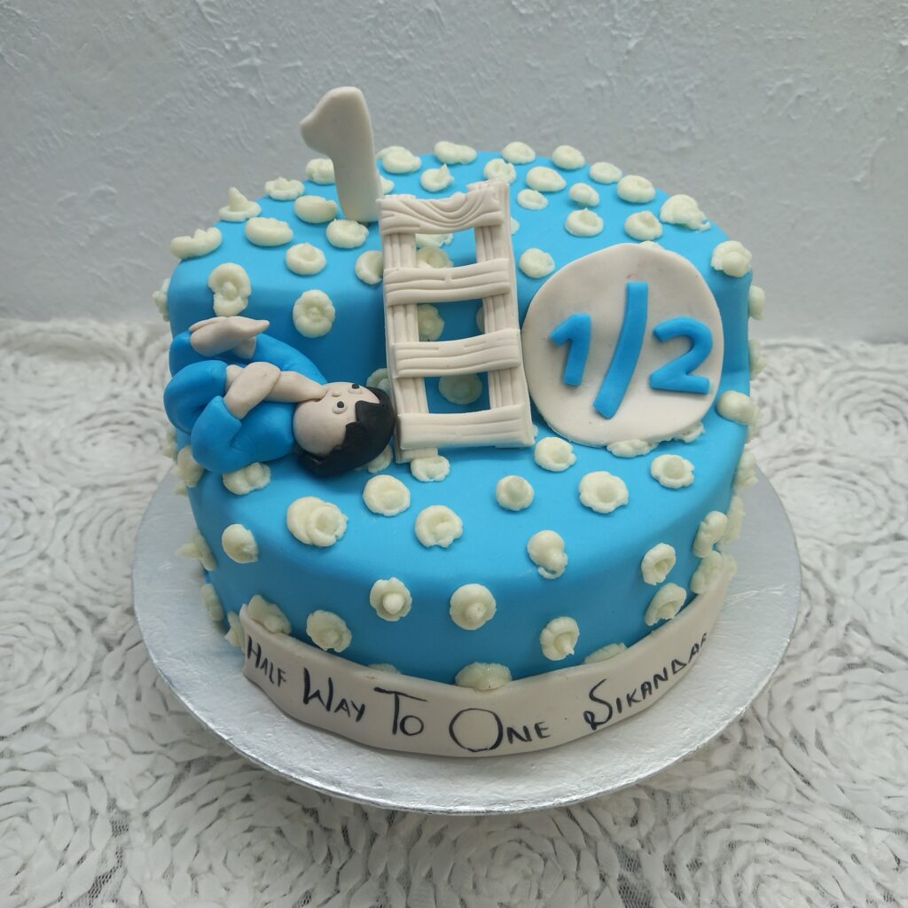 6 Months Half cakes (3)