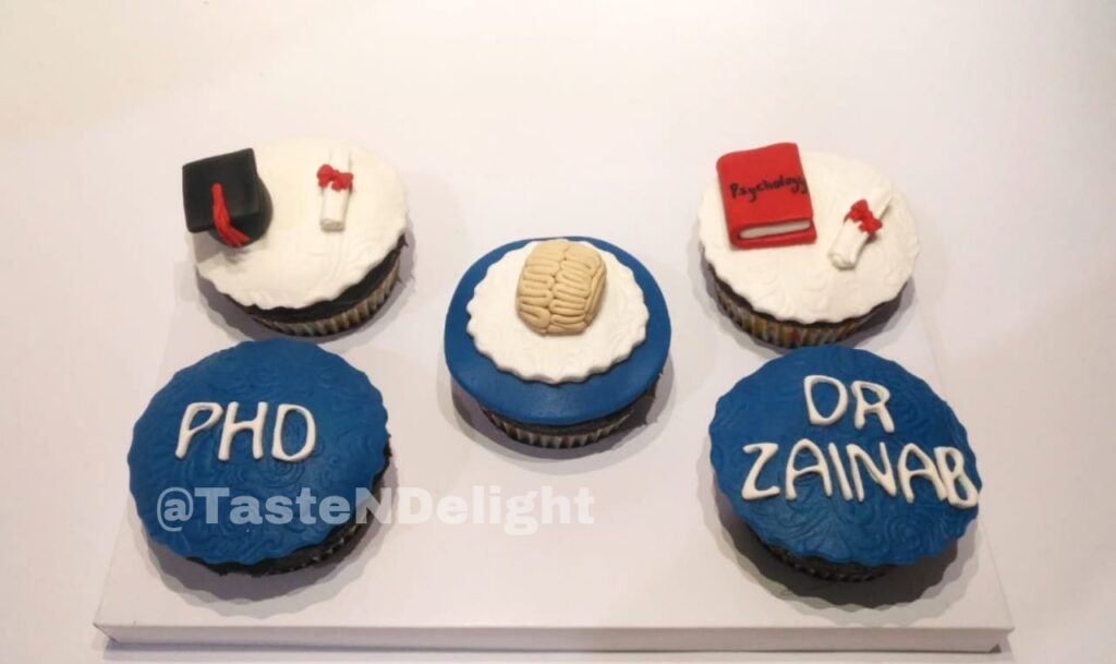 Cupcakes (36)