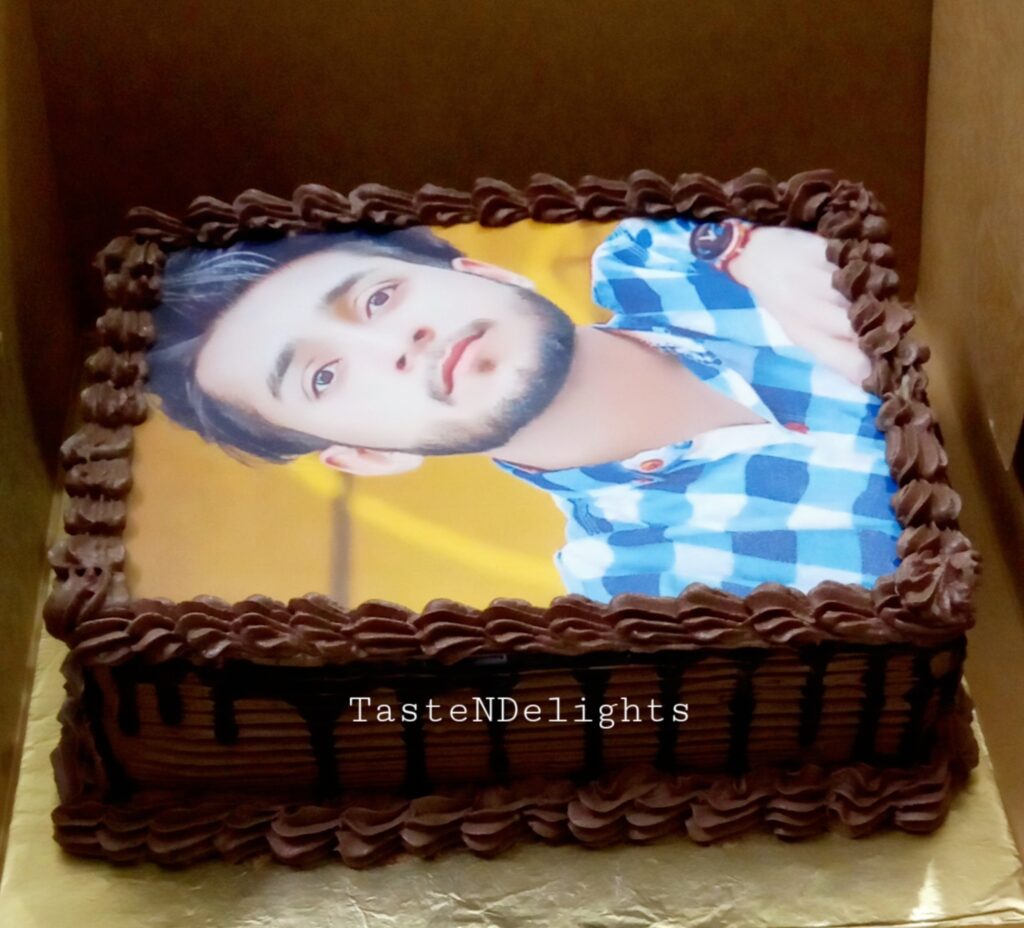 Eatable Picture Cakes (1)