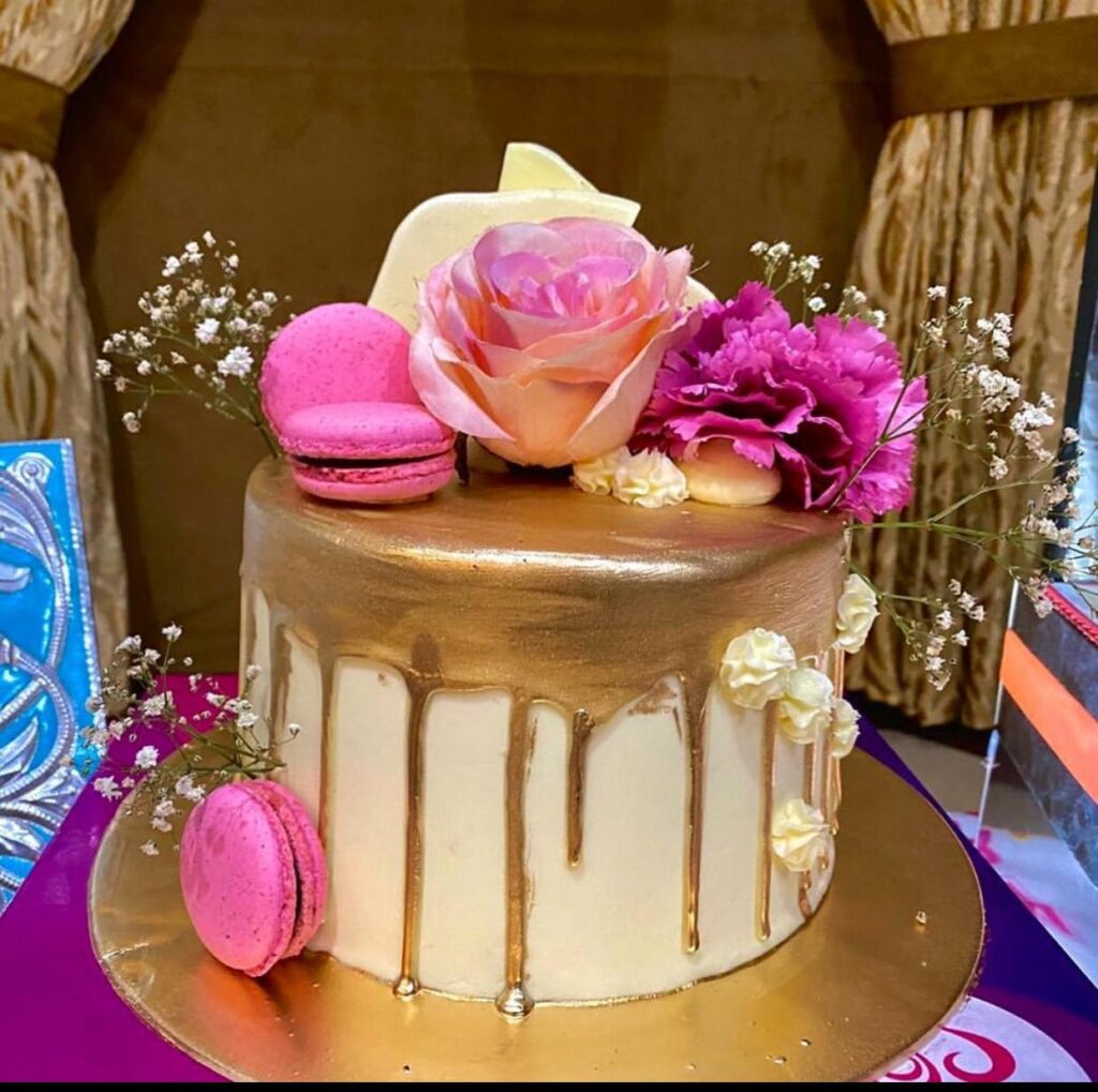 Floral cake (46)