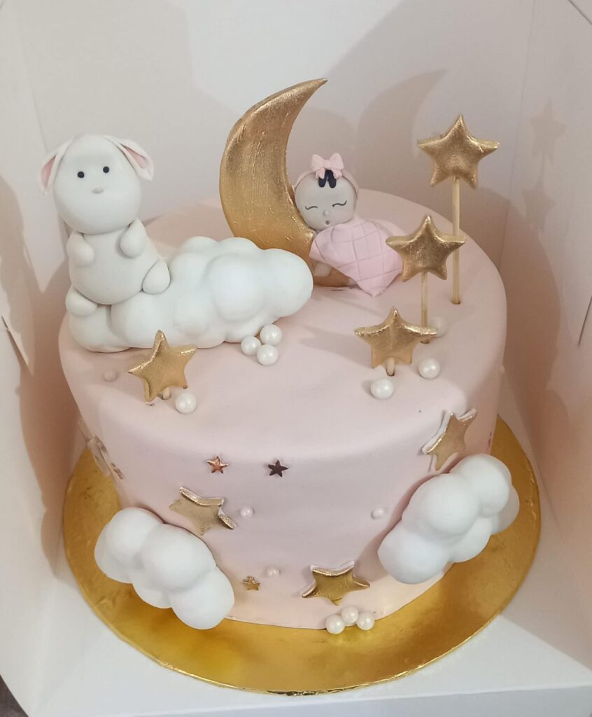New born baby girls cakes (15)